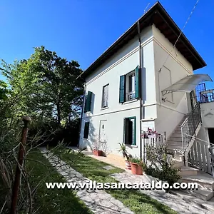 https://villa-san-cataldo.emilia-romagnahotels.net